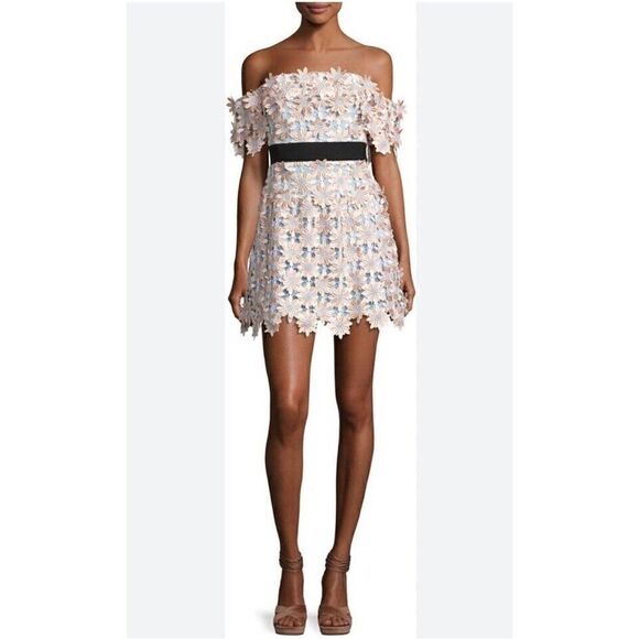 NWT Self Portrait 3D Floral Mini Dress sz 4 US - Picture 3 of 11